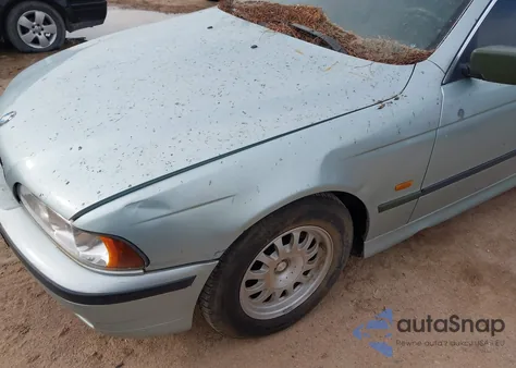 1998 BMW 528I z USA, uszkodzony, nr VIN WBADD6328WBW33667